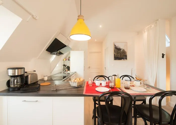 Le Nid Douillet, Climatisation Et Parking Prive *